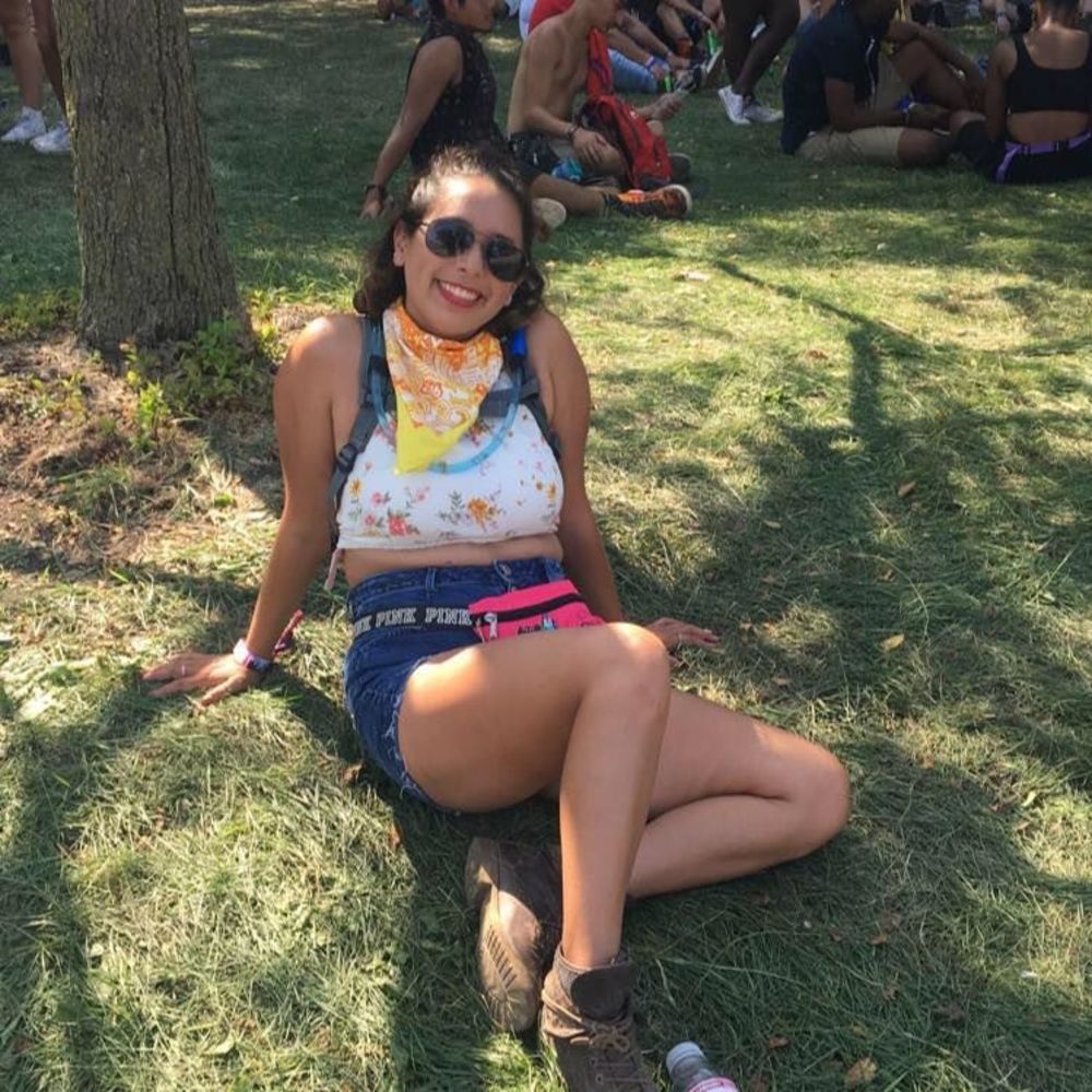 Meet your Posher, Cynthia